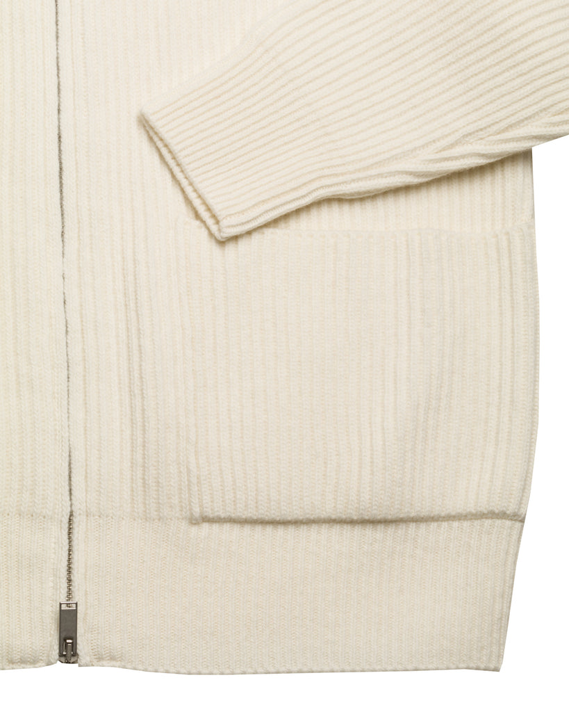 Kapuzenjacke, Strick