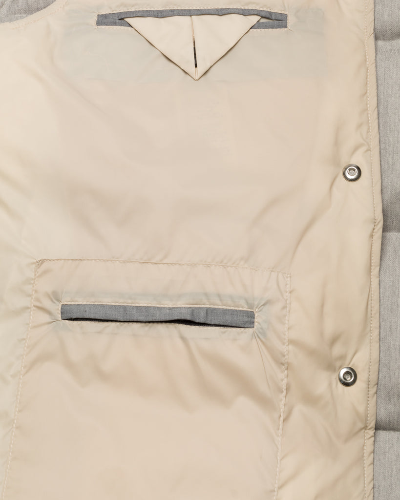 Daunengilet, Wolle