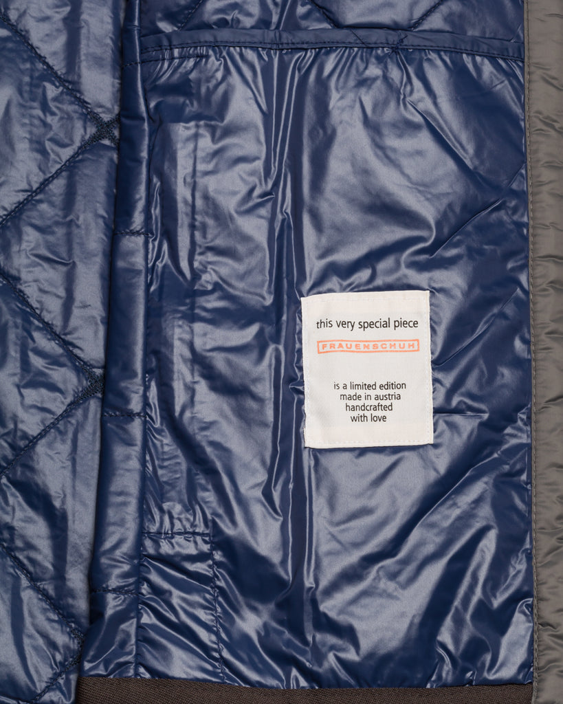 Gilet, Tech