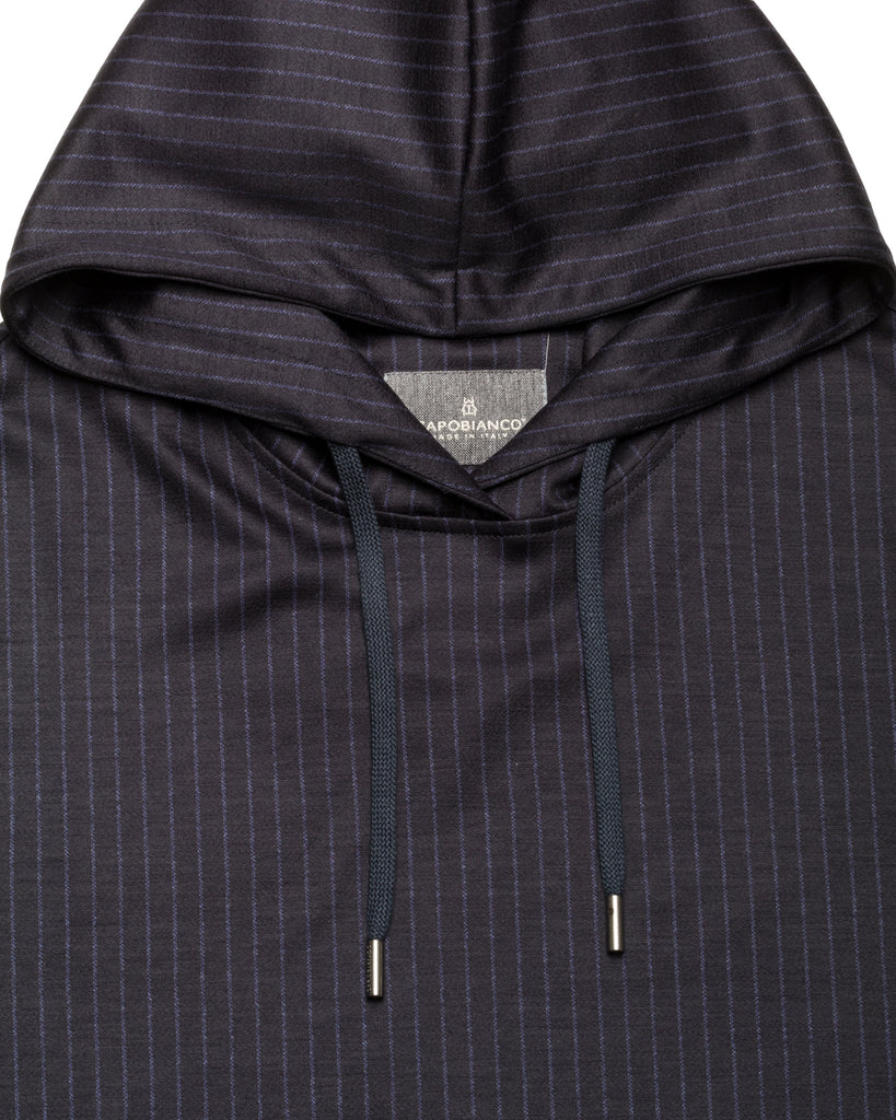 Kapuzensweater, Wolle