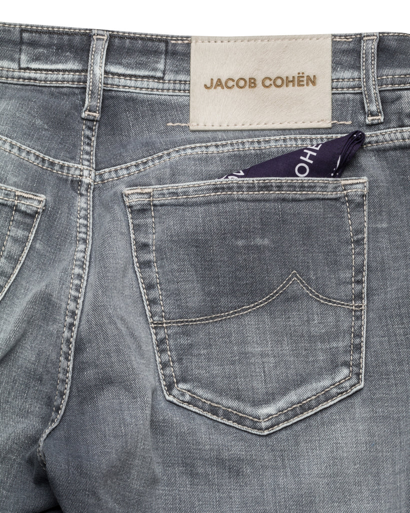Jeans, Schnitt BARD