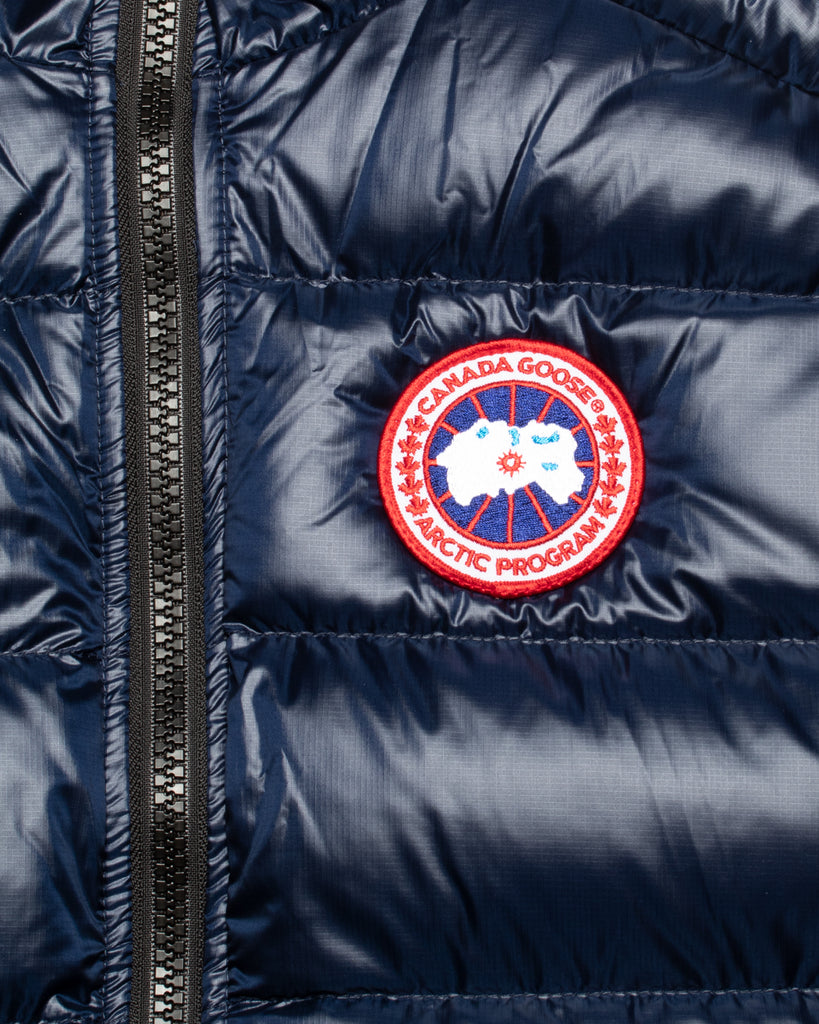 Daunengilet, Crofton Vest TEI1